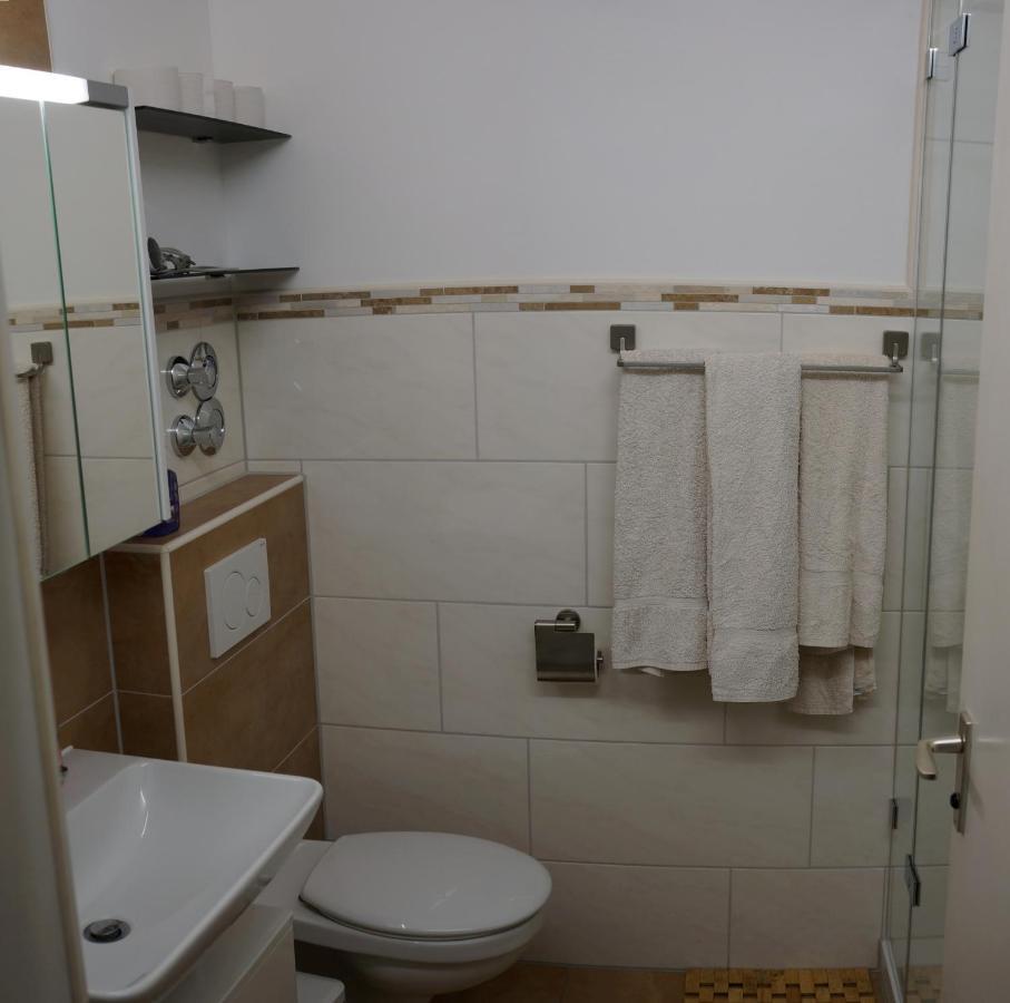 Sunny 1-Room Apartment Near Railway Station Garmisch-Partenkirchen Buitenkant foto